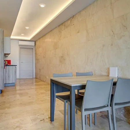 Modern Seafront Overlooking Valletta * Gzira